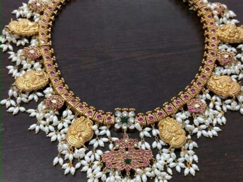 Traditional Karnataka Jewellery Entele Sara