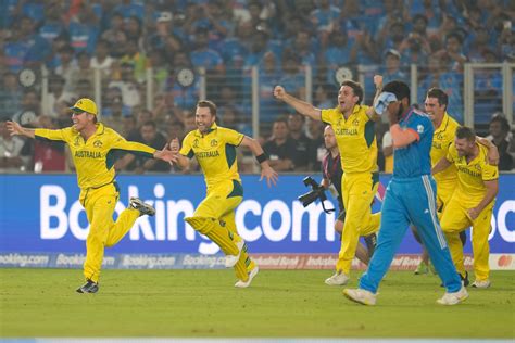 Australia handle pressure as India come up short – Cricket World Cup uncovered | The Independent