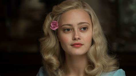 Blonde Ella Purnell Emma Bloom HD Miss Peregrine's Home for Peculiar Children Wallpapers | HD ...