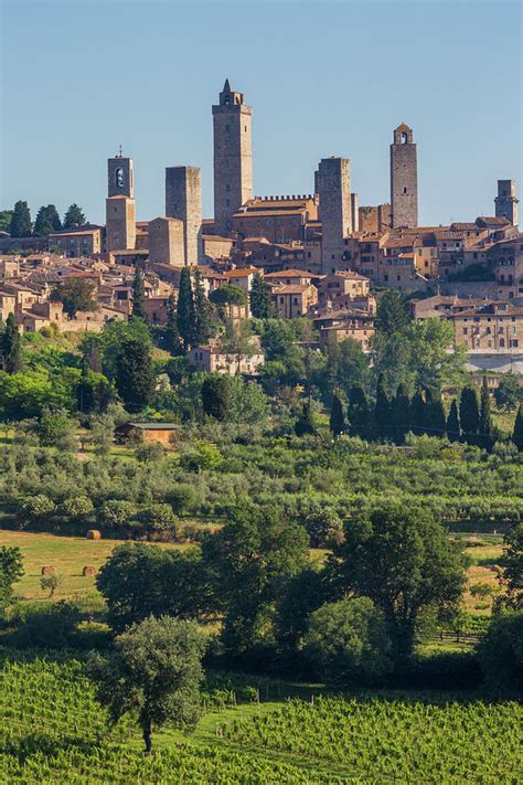 San Gimignano, Tuscany, Italy Photograph by Ken Welsh - Fine Art America