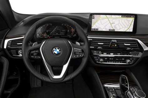 2022 BMW 5-Series Interior & Exterior Photos & Video - CarsDirect