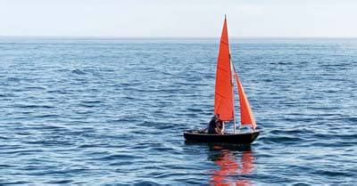 10 Best Small Sailboats (Under 20 Feet) | Life of Sailing