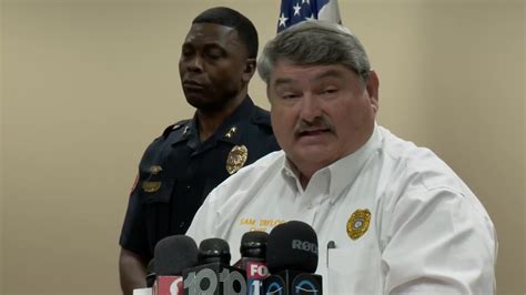 Lakeland police chief gives update on shooting that injured 11 - YouTube