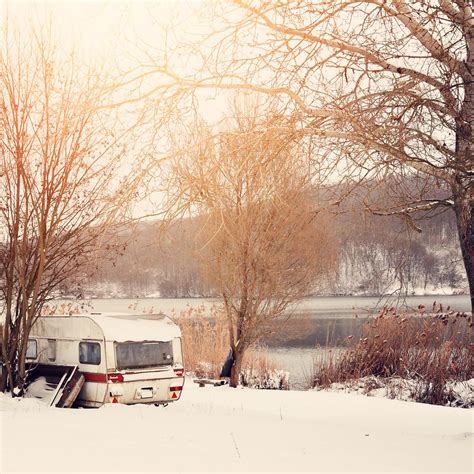 10 Tips for Your First Winter Camping Trip | Camping.info - Magazin