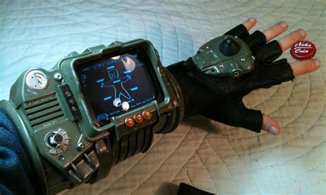 A Wearable Pipboy 3000 | Hackaday