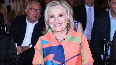 Hillary Clinton Attends DVF Awards in Venice: Photos, Details