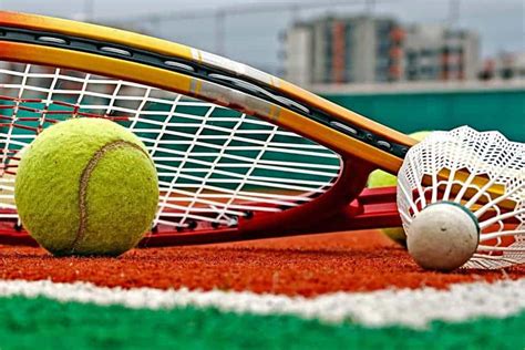 Tennis Vs. Badminton: Easy Comparison Guide – Racket Rampage