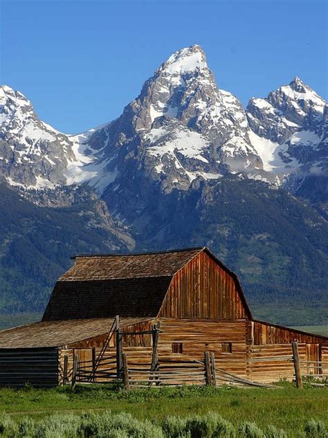 Free photo: Mormon Row Barn, Wyoming - Free Image on Pixabay - 3759