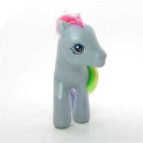 Rainbow Dash I G3 My Little Pony Rainbow Celebration Ponies | Brown ...