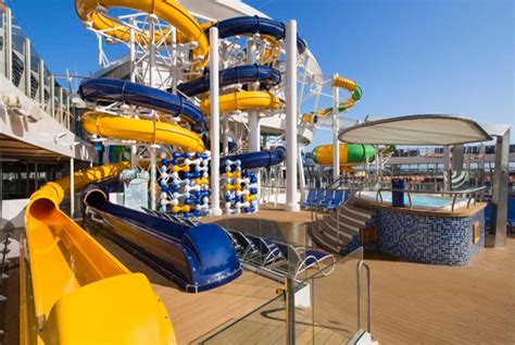 Explorer of the Seas 2024 - 2025 Royal Caribbean. Fotos, actividades y ...