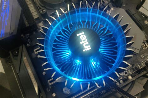 More metal, no push-pins; Intel's upcoming Core i9 coolers - HWCooling.net