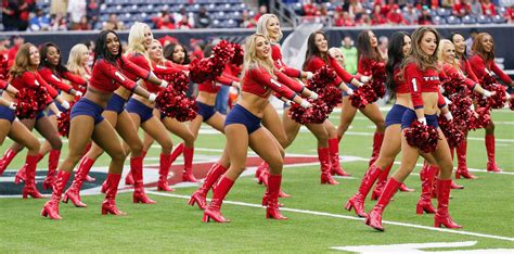 Houston Texans Cheerleaders kick off their 2018 NFL season with a hot ...