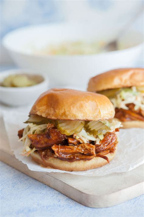 BBQ Pulled Chicken Sandwich - Everyday Delicious