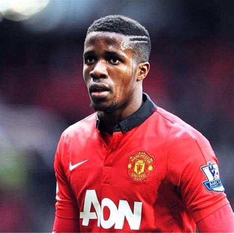 Manchester United winger Wilfried Zaha undergoing medical at Cardiff ahead of loan move [MEN ...