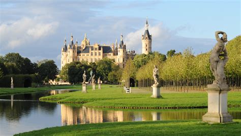 Schwerin Castle - Information for visitors