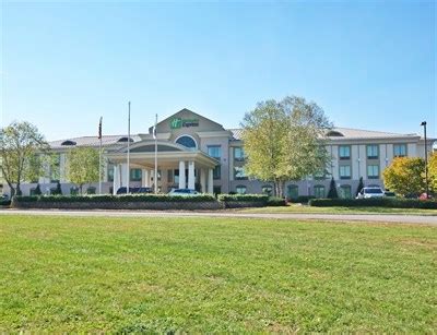 Holiday Inn Express Hotel & Suites-Hagerstown | VisitMaryland.org