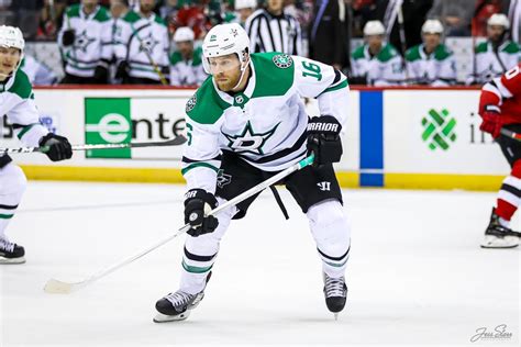 Dallas Stars' Joe Pavelski Off to a Hot Start