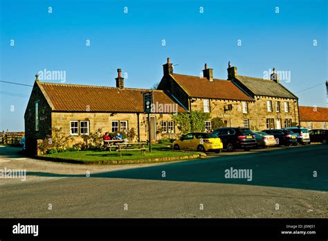 The Wheatsheaf Inn, Egton, North Yorkshire Moors Stock Photo - Alamy