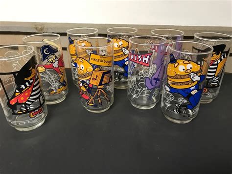 VINTAGE MCDONALDS GLASSES | EstateSales.org