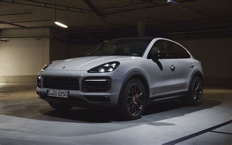 The new Porsche Cayenne GTS receives a V8 engine | Spare Wheel