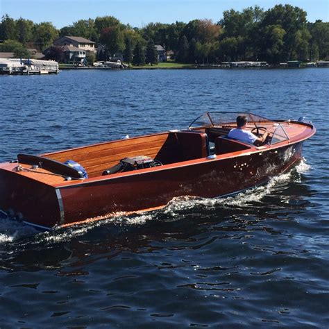 Chris Craft - LadyBen Classic Wooden Boats for Sale