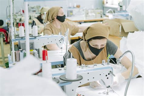 Fast Fashion & Workers' Rights in the UK | Global Goals