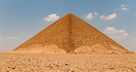 The Blueprint Pyramid: Egypt’s First Complete Pyramid | Egyptian Streets