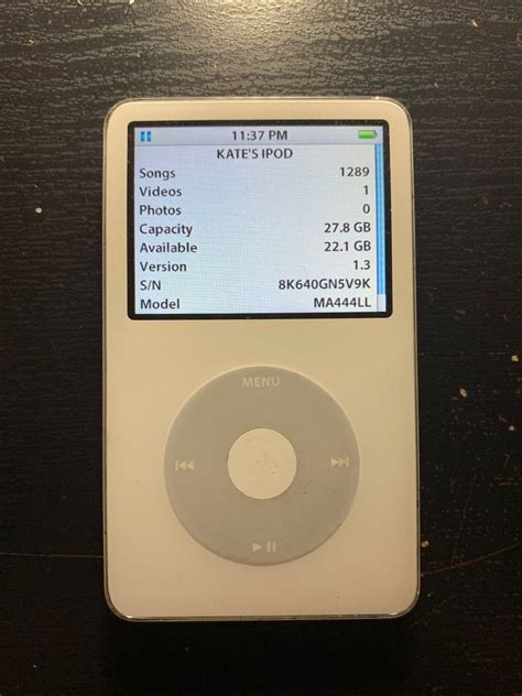 iPod Classic 5th gen 30gb with music in 2020 | Ipod classic, Ipod ...