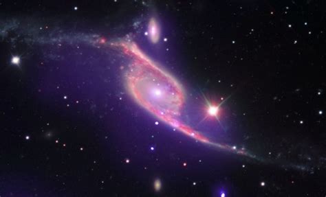 Astronomers explore NGC 6872, declare it largest known spiral galaxy ...