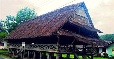 Mengenal Rumah Adat Maluku: Baileo