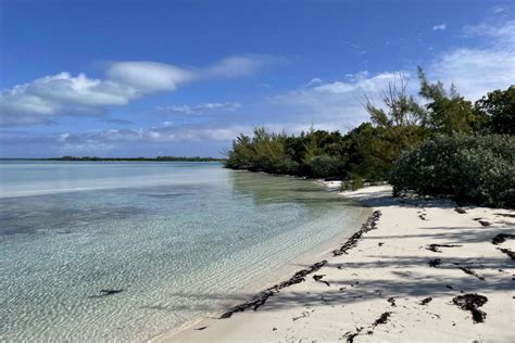 Bird Cay and Cat Cay - The Berry Islands, Bahamas , Caribbean - Private ...