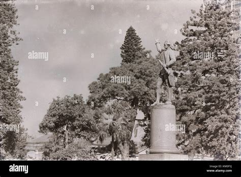 in austalia sydney the antique statue of captain cook in hyde park ...