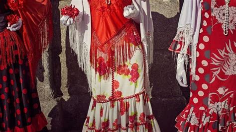 17 Spanish Traditional Dresses That Represent Our Culture