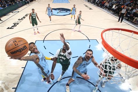 Grizzlies vs. Bucks photos 12.15.22 Photo Gallery | NBA.com