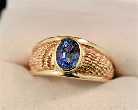 Vintage Mens Ring 14k Gold with Ceylon Blue Sapphire | Exquisite ...