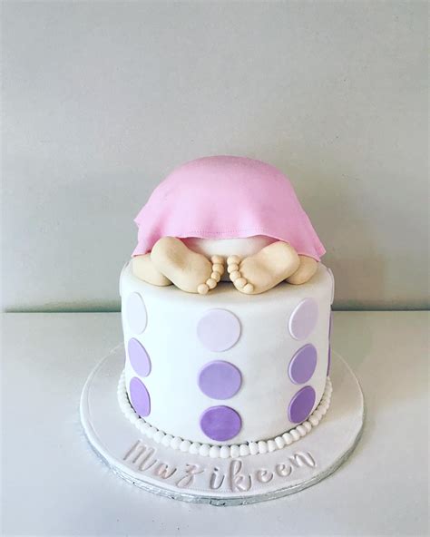 Cute Baby Shower Cakes For A Girl