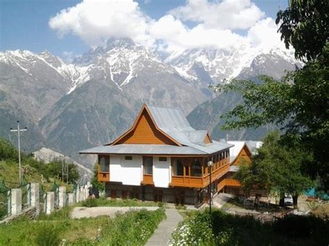 HOTEL KINNER KAILASH (HPTDC) - Updated 2023 Prices & Reviews (Kalpa, India)