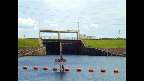 Inglis Dam, Lake Rousseau, Cross Florida Barge Canal - YouTube