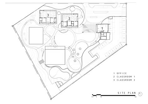 Gallery of School Architecture: 70 Examples in Plan and Section - 135