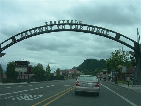 Troutdale Oregon Gateway Sign | Oregon vacation, Troutdale oregon ...