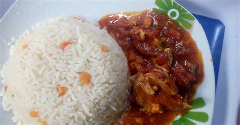 White rice and chicken stew Recipe by Diana Asare - Cookpad