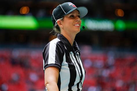 Sarah Thomas will be first woman to officiate in a Super Bowl