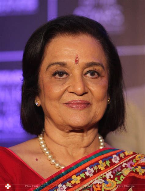 Asha Parekh - Biography, Height & Life Story | Super Stars Bio