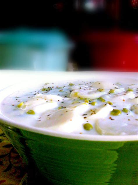 Old Fashioned New Potatoes and Peas in a White Sauce {Granny's Recipe}