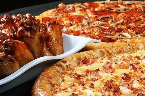 Pizza Hut / Wingstreet - Visit Plano