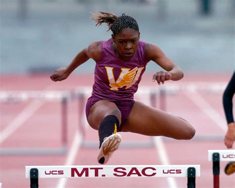 300 Meter Hurdle Training - RUNMTSAC.com