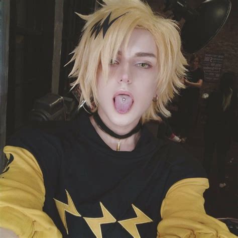 Kaminari Denki cosplay | Cosplay anime, Cosplay, Cosplay genial