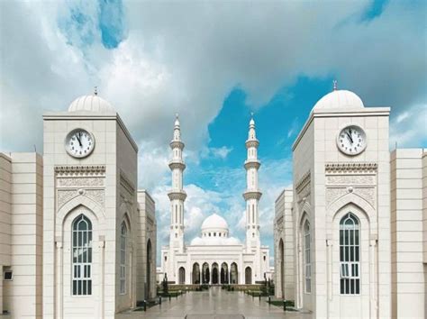 Indahnya! Masjid Sri Sendayan, Negeri Sembilan Macam Taj Mahal - LIBUR