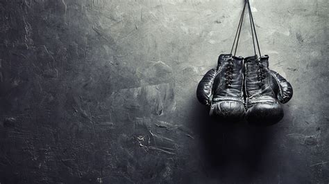 Hanging Boxing Gloves Wallpaper (56+ pictures) - WallpaperSet