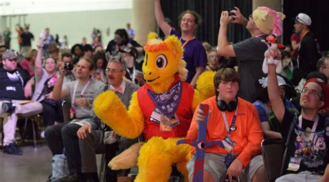 'My Little Pony' Fandom's BronyCon To End In 2019 | WBAL NewsRadio 1090/FM 101.5